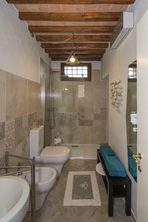 Bed And Breakfast Queen Pisa Exterior photo
